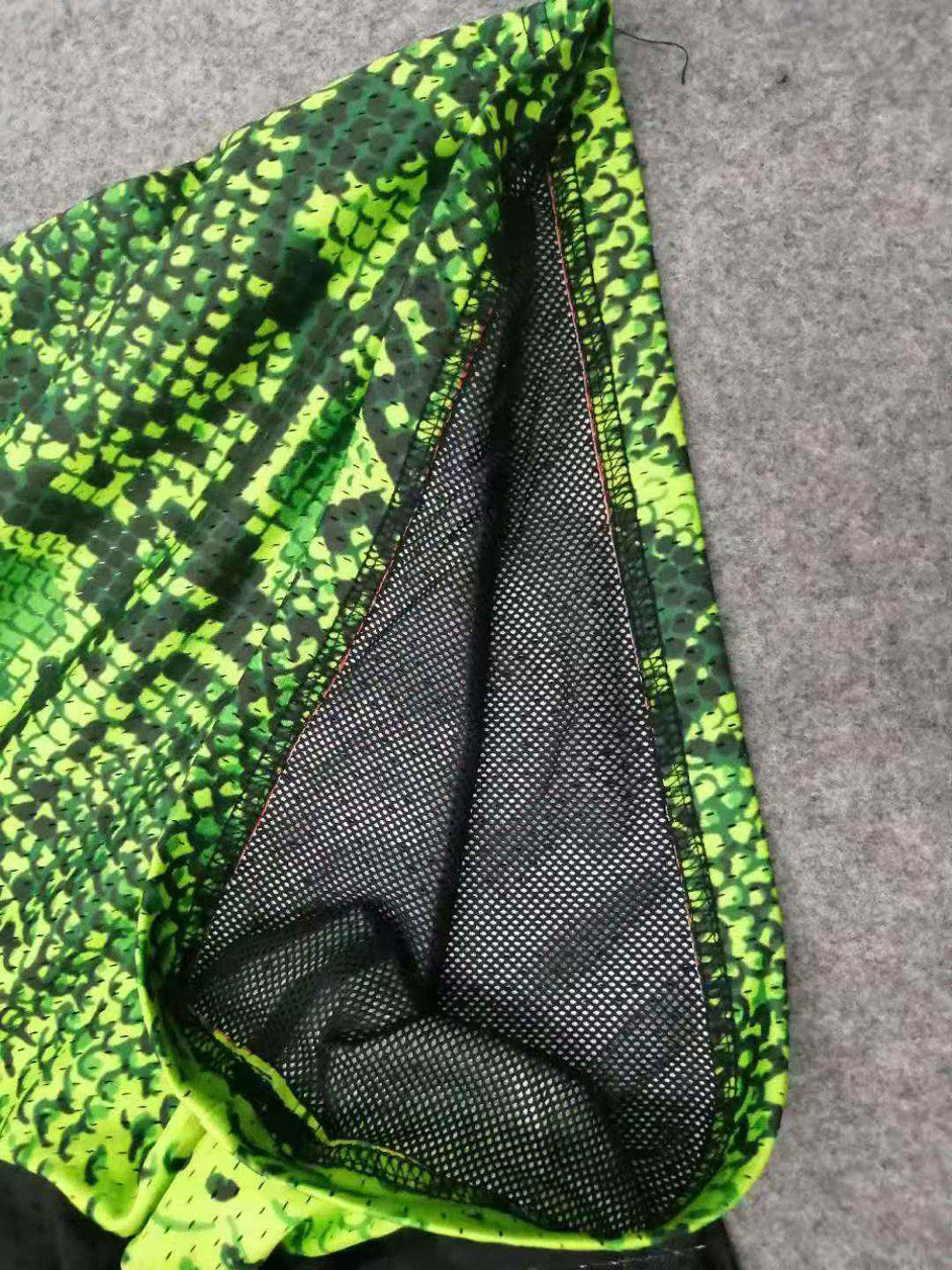 Two Tone Basketball Shorts (retro)