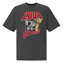 Load image into Gallery viewer, 04 Pistons Vintage Style T-Shirt
